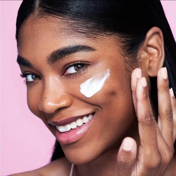 Saturday Skin Pretty Pop Probiotic Power Whipped Cream Moisturizer - Picture 7 of 9